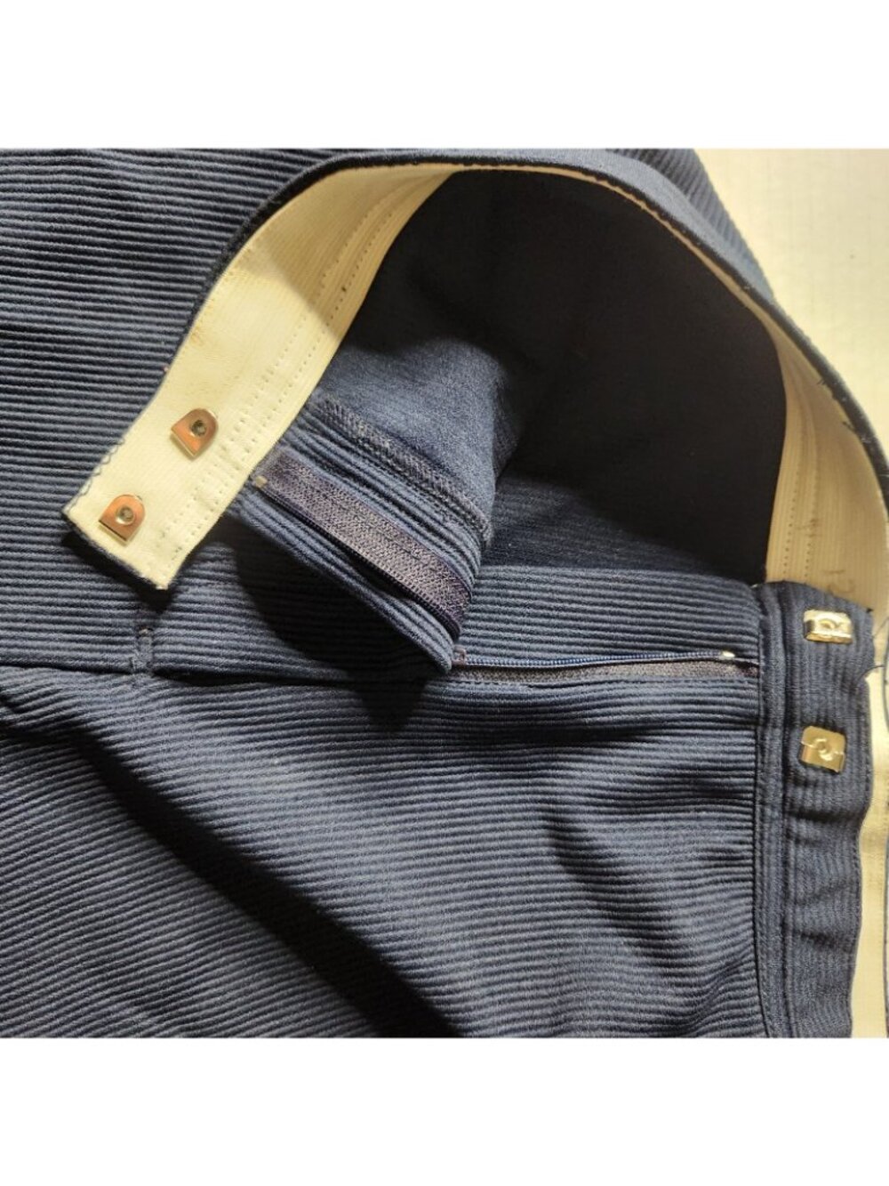Vinage Kikomo Riding Breeches Equestrian Pants Blue Womens 11/12 Tall Corduroy - Picture 8 of 8